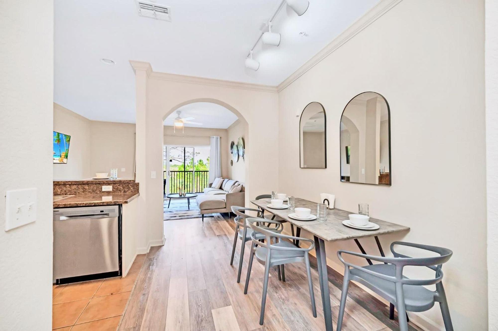 Bright Condo - 2Br With Pool & Hot Tub, Near Disney! Орландо Экстерьер фото